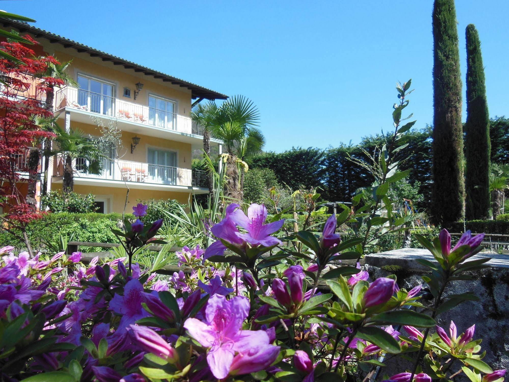 Villa Banana Cannobio Exterior photo