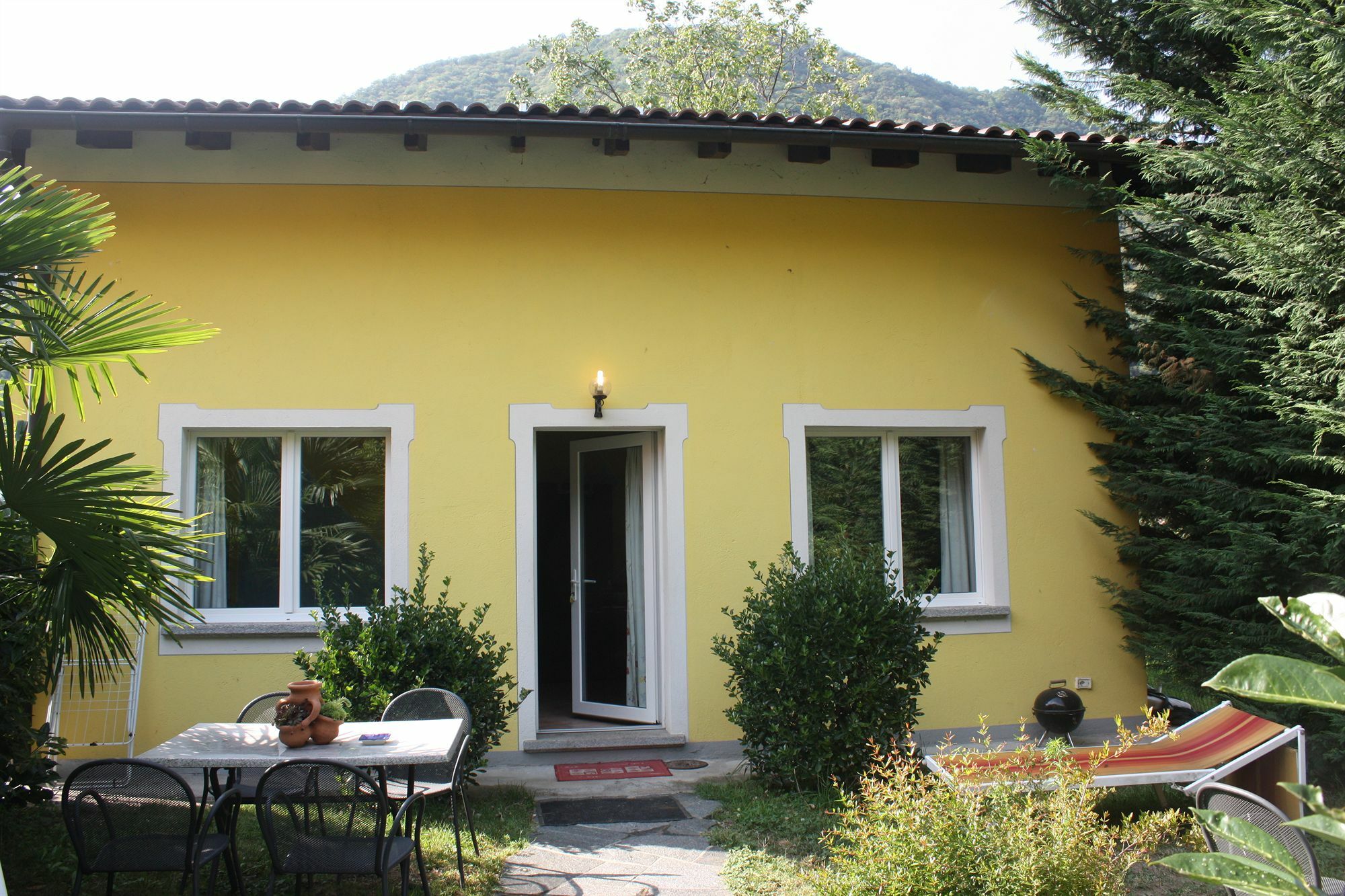 Villa Banana Cannobio Exterior photo